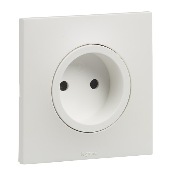 Prise 2 poles F/B avec eclips Urbano finition blanc Legrand -