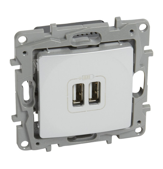 Prise Chargeur USB 2,4A typeA finition Pur Niloé - Legrand -