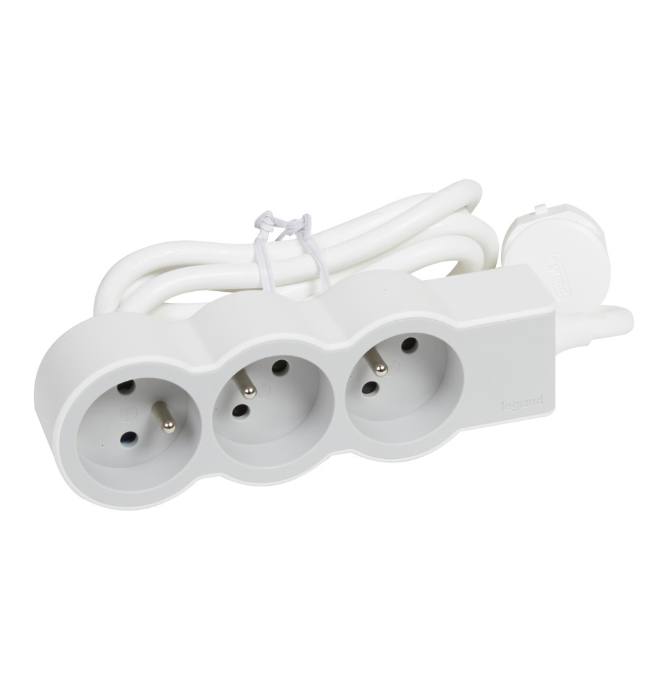 Rallonge multiprise extra-plate équipée de 3 prises 2P+T 16A