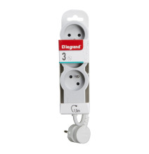 Rallonge multiprise extra-plate équipée de 3 prises 2P+T 16A