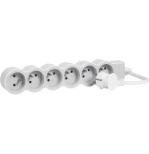 Rallonge multiprise extra-plate équipée de 6 prises 2P+T 16A