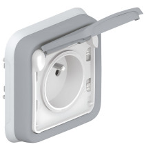 Prise 2P+T avec éclips de protection Legrand Plexo complet