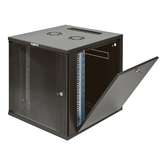 Baie, rack et coffret informatique 19pouces livré à plat